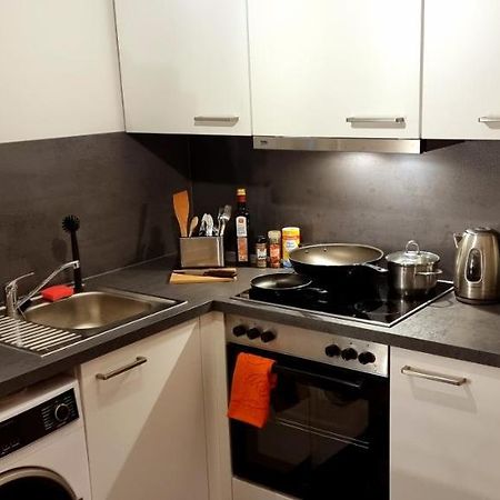 Business Apartment Mit Kuche Fur 1-3 +Netflx+5G Wlan Nahe Der Mhh Im Industrial Design Hannover Exterior photo